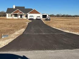 Best Driveway Pressure Washing  in Glide, OR